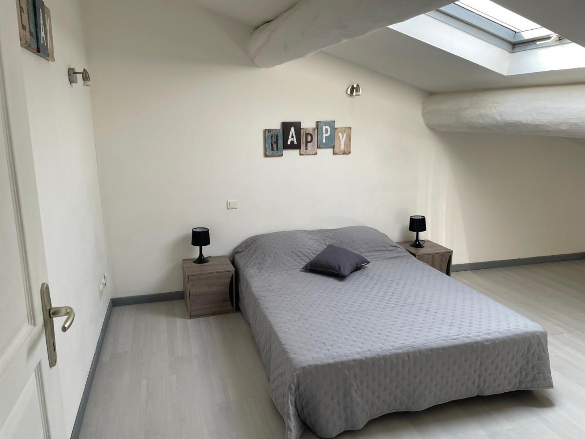 Appartement Des Penitents Сен Мари де ла Мер Екстериор снимка
